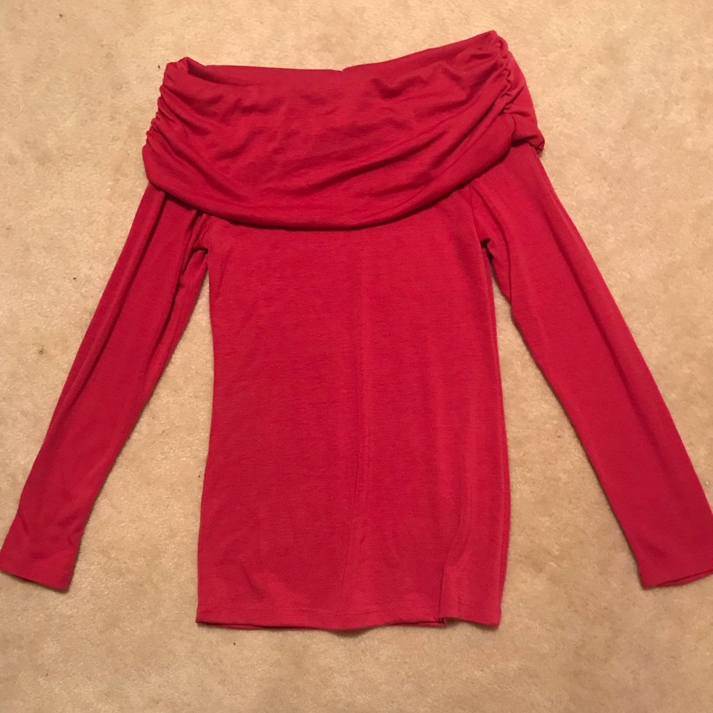 Ruffle off the shoulder long sleeve shirt